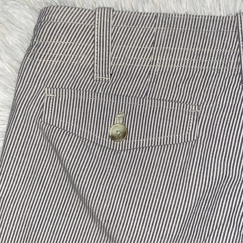 Eddie Bauer cream and black striped cotton Bermuda shorts